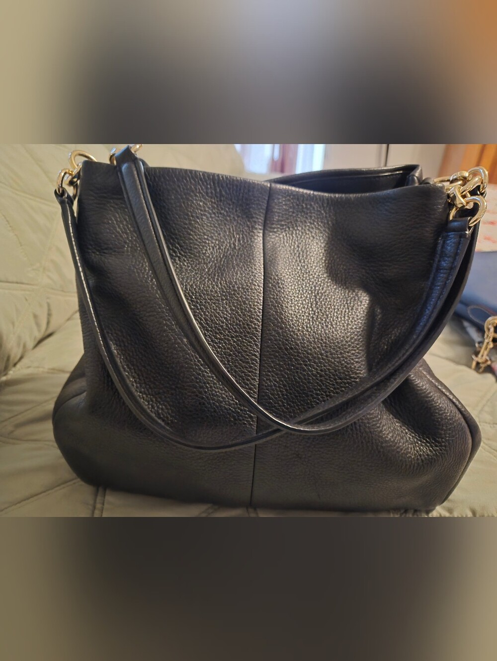 Classic Black MADISON Leather Shoulder Bag